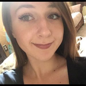 Meet your Posher, Karli